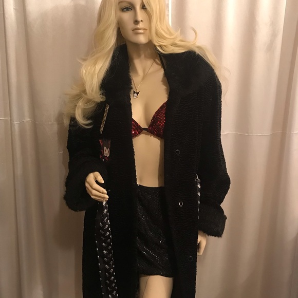 Gorgeous vintage custom kuromi fur coat❤️✨ - Picture 3 of 17